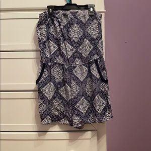 three pink hearts Blue paisley strapless romper